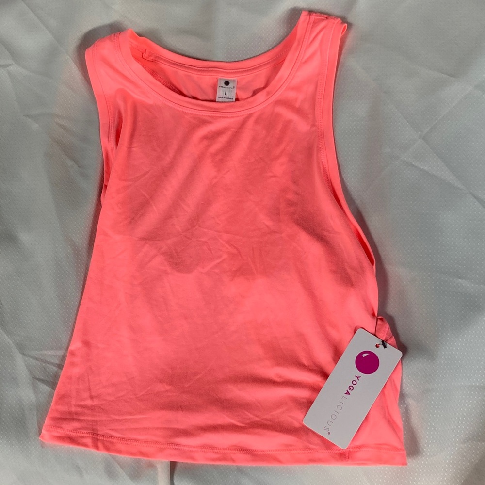 Neon Pink YOGALICIOUS Tank Top

NEW WITH TAGS
$62.00 RETAIL PRICE